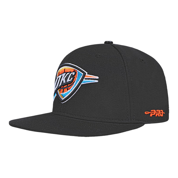 PRO STANDARD THUNDER CHENILLE SNAPBACK HAT - Left View