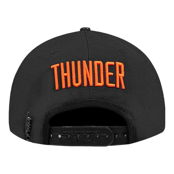 PRO STANDARD THUNDER CHENILLE SNAPBACK HAT - Black View