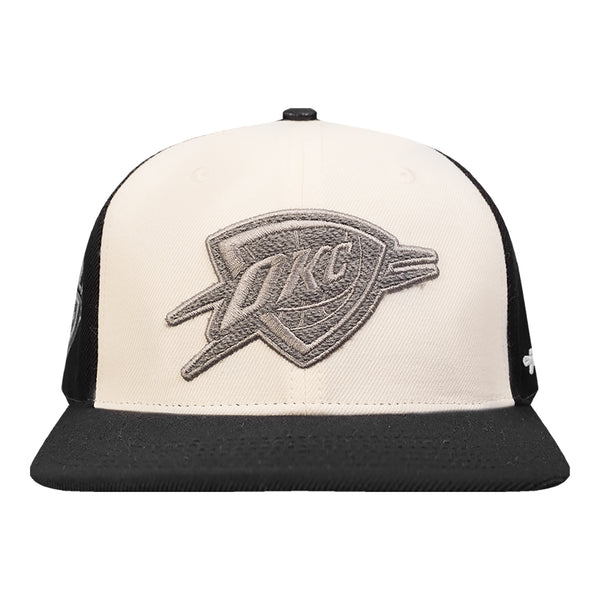 OKC THUNDER PRO STANDARD FRENCH TERRY PINCH SNAPBACK in White and Black - Front View