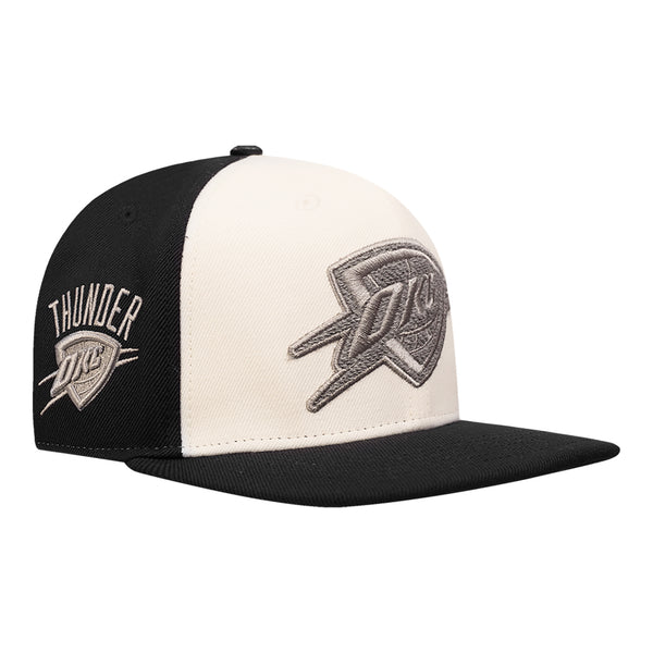 OKC THUNDER PRO STANDARD FRENCH TERRY PINCH SNAPBACK in White and Black - Front Right View